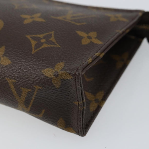 LOUIS VUITTON Monogram Poche Toilette 15 Pouch M47546 LV Auth 162741