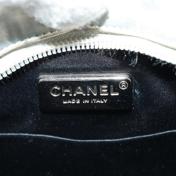 CHANEL Clutch Bag Leather Silver CC Auth 162899V