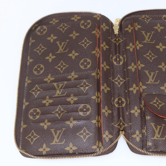 LOUIS VUITTON Monogram Poche Escapade Travel Case M60113 LV Auth 162915