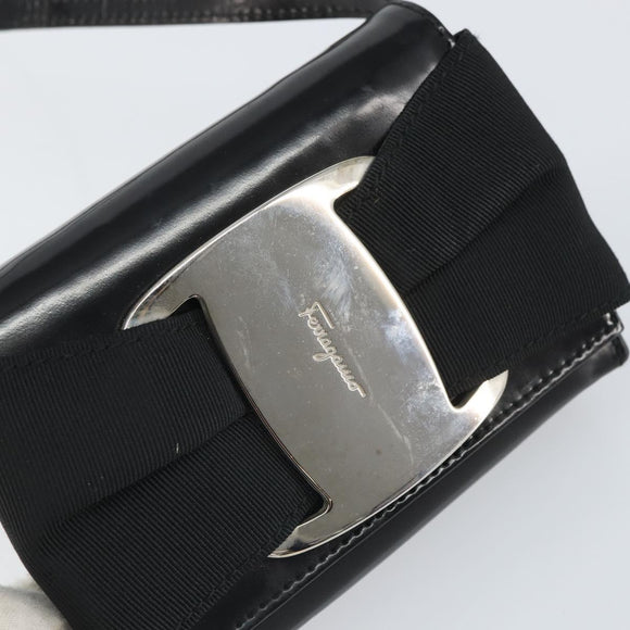 Salvatore Ferragamo Vala Shoulder Bag Patent leather Black Silver Auth 163086
