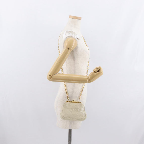 CHANEL Matelasse Chain Shoulder Bag Leather Ivory Gold CC Auth 163424