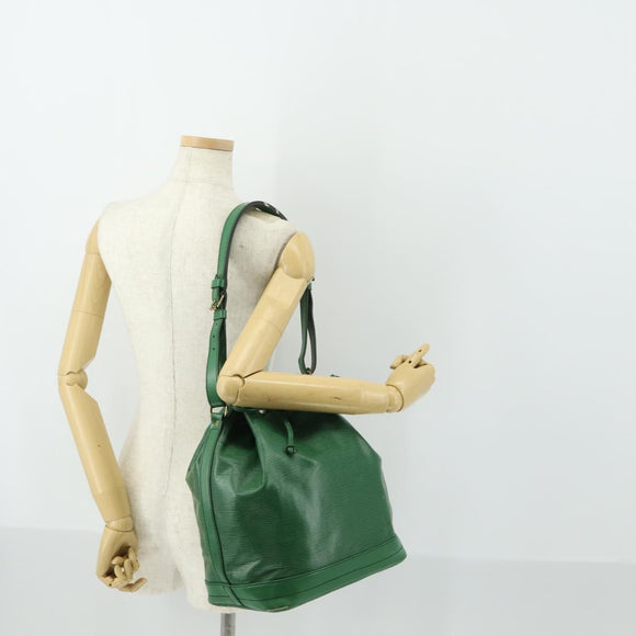 LOUIS VUITTON Epi Noe Shoulder Bag Green M44004 LV Auth 163431