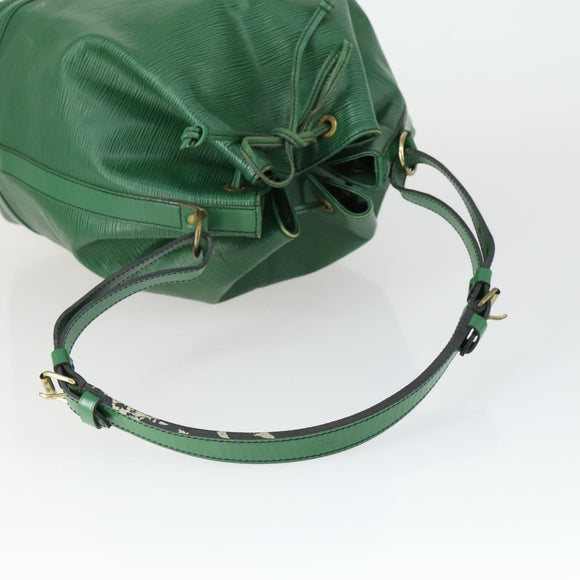LOUIS VUITTON Epi Noe Shoulder Bag Green M44004 LV Auth 163431