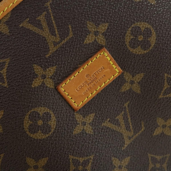 LOUIS VUITTON Monogram Saumur 43 Shoulder Bag M42252 LV Auth 163436