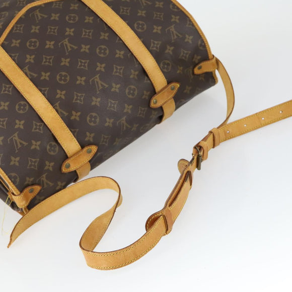 LOUIS VUITTON Monogram Saumur 43 Shoulder Bag M42252 LV Auth 163436