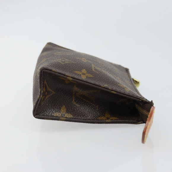 LOUIS VUITTON Monogram Poche Toilette 15 Pouch M47546 LV Auth 163477