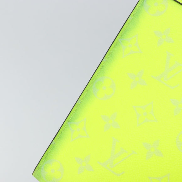 LOUIS VUITTON Taiga Pochette Voyager MM Clutch Bag Jaune LV Auth 163964