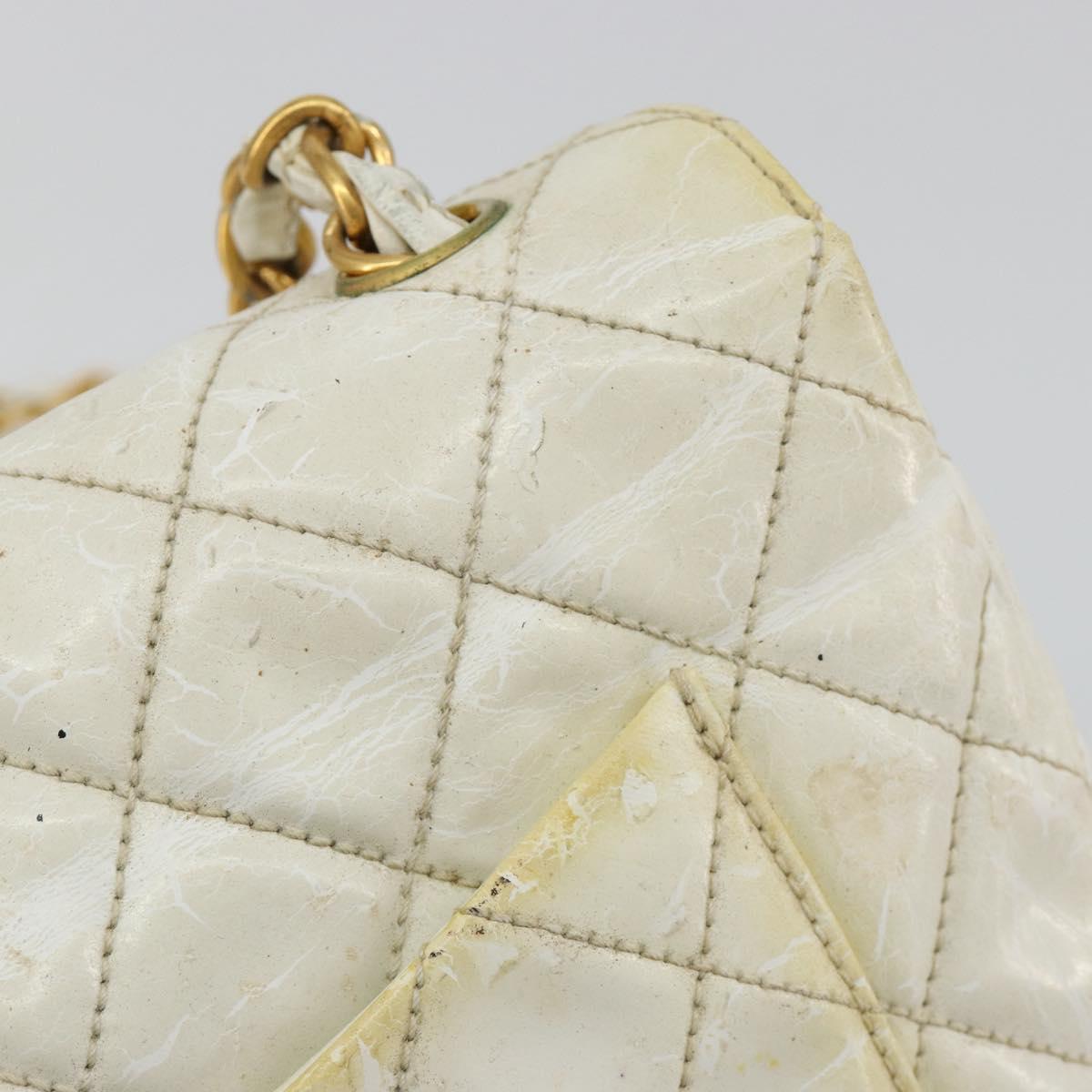 CHANEL Matelasse 30 Chain Shoulder Bag Patent leather White Gold 