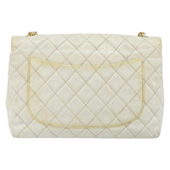 CHANEL Matelasse 30 Chain Shoulder Bag Patent leather White Gold CC Auth 164245
