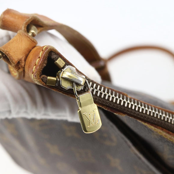 LOUIS VUITTON Monogram Odeon MM Shoulder Bag M56389 LV Auth 164317