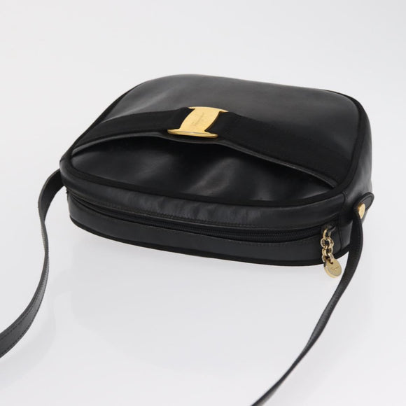 Salvatore Ferragamo Shoulder Bag Leather Black Gold Auth 164448