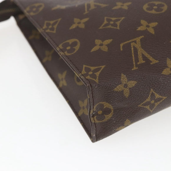 LOUIS VUITTON Monogram Poche Toilette 26 Pouch M47542 LV Auth 164896