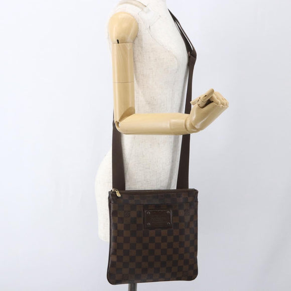 LOUIS VUITTON Damier Ebene Pochette Platt Brooklyn Bag N41100 LV Auth 164929
