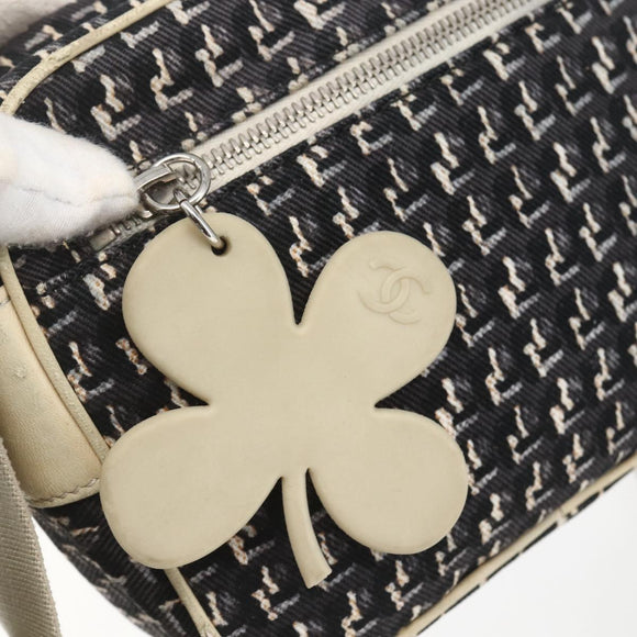 CHANEL Shoulder Bag Canvas Black Silver CC Auth 164987