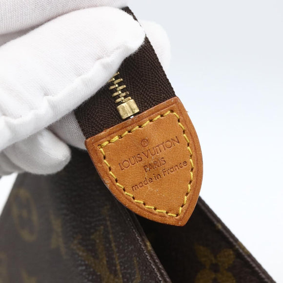 LOUIS VUITTON Monogram Poche Toilette 19 Pouch M47544 LV Auth 165053