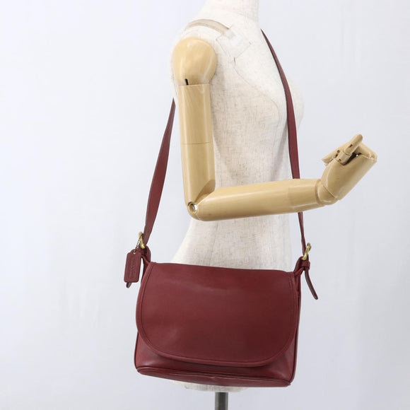 Coach Shoulder Bag Leather Red Gold Auth 165111