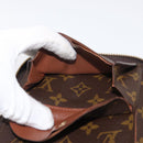 LOUIS VUITTON Monogram Poche Escapade Travel Case M60113 LV Auth 165190-11