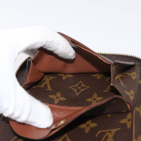 LOUIS VUITTON Monogram Poche Escapade Travel Case M60113 LV Auth 165190