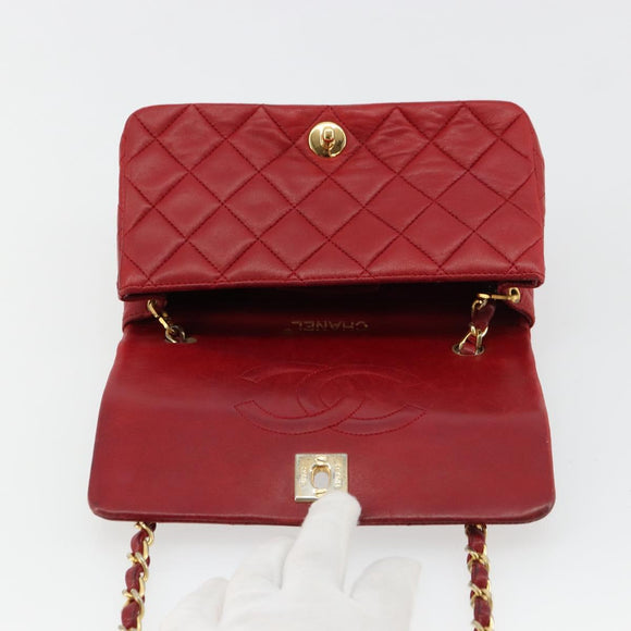 CHANEL Matelasse Chain Shoulder Bag Lamb Skin Red Gold CC Auth 165299A