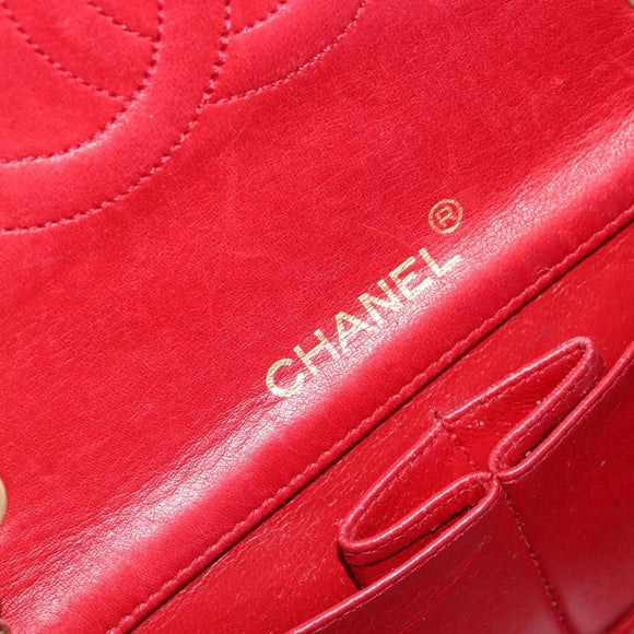 CHANEL Matelasse Chain Shoulder Bag Lamb Skin Red Gold CC Auth 165299A