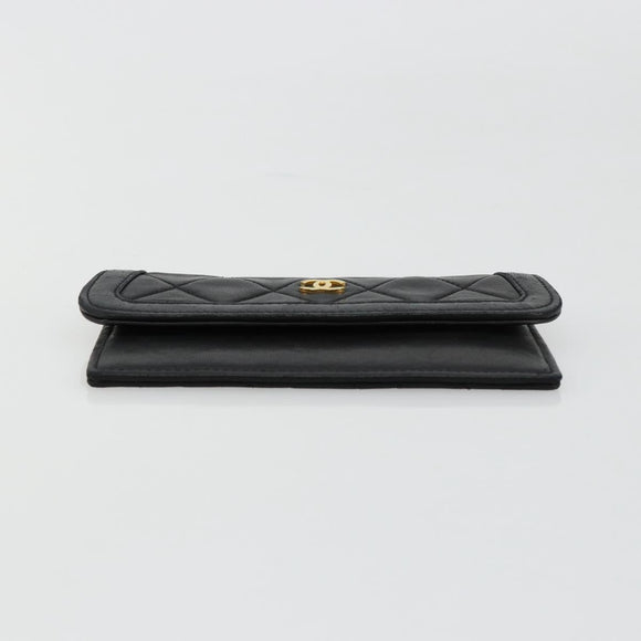 CHANEL Matelasse Pouch Lamb Skin Black Gold CC Auth 165304A