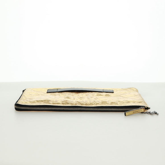 CHANEL Clutch Bag Leather Gold CC Auth 165360M