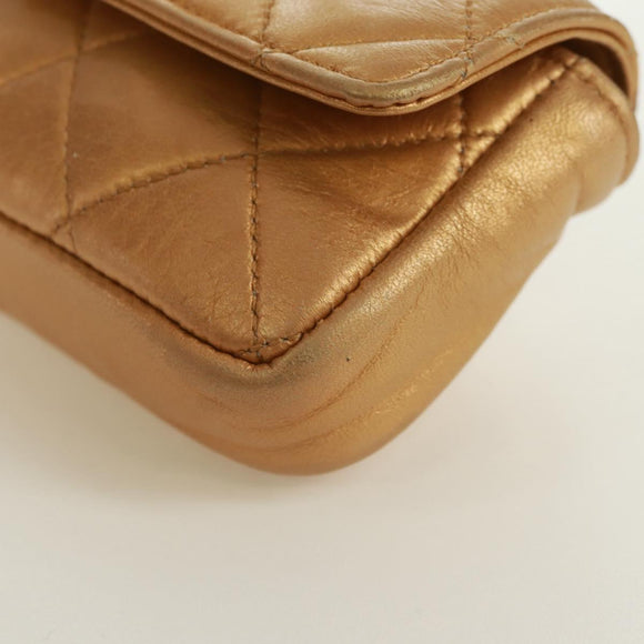 CHANEL Mini Matelassé 10 Kettengriffbeutel Lammleder Gold CC Auth 165375V