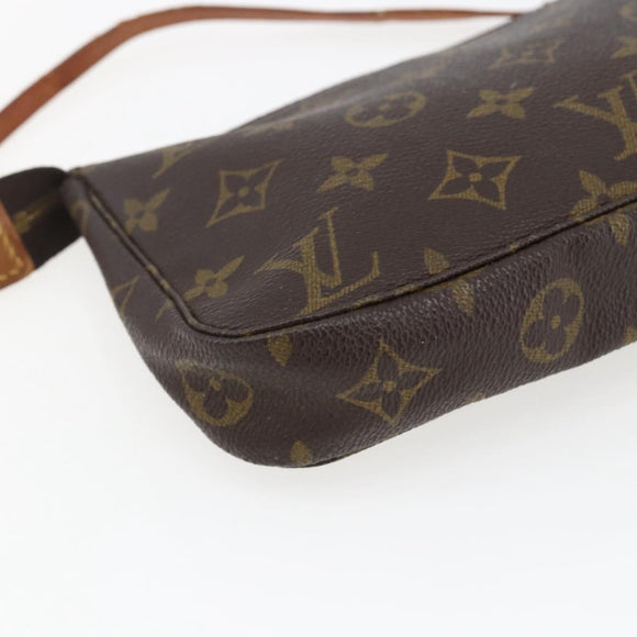 LOUIS VUITTON Monogram Pochette Accessoires Etui M51980 LV Auth 165400