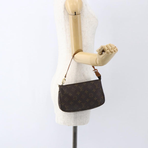 LOUIS VUITTON Monogram Pochette Accessoires Etui M51980 LV Auth 165400