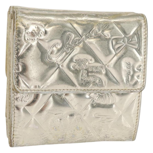 CHANEL Icon line Wallet Patent leather Gold CC Auth 165564