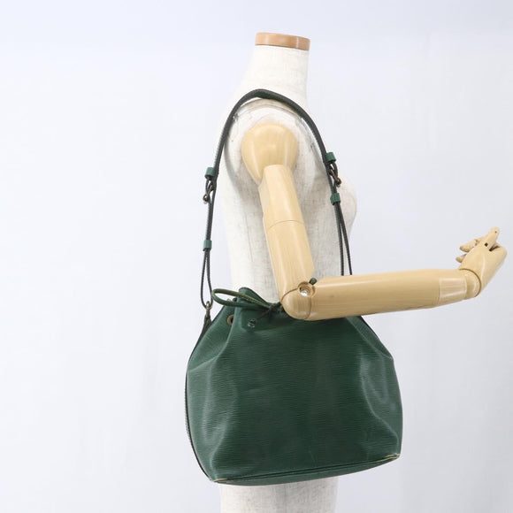 LOUIS VUITTON Epi Petit Noe Shoulder Bag Green M44104 LV Auth 165746