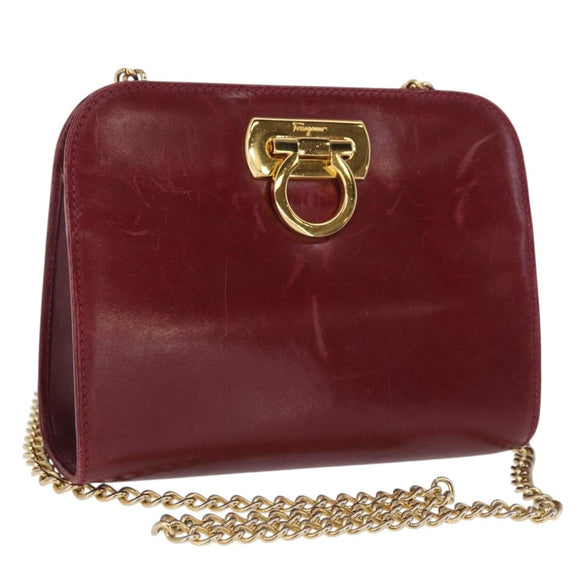 Salvatore Ferragamo Gancini Chain Shoulder Bag Leather Red Gold Auth 165934