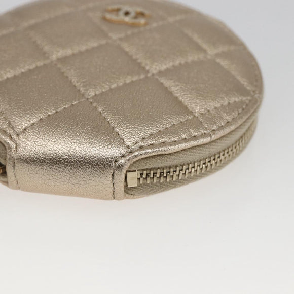 CHANEL Matelasse Air Pods case Coin Purse Lamb Skin Gold CC Auth 165948SM