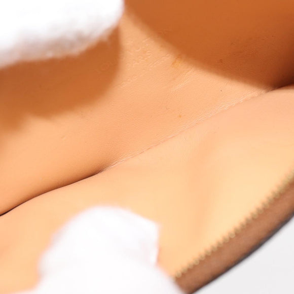 LOUIS VUITTON Monogram Bone Pouch M12616 LV Auth 165949SAM