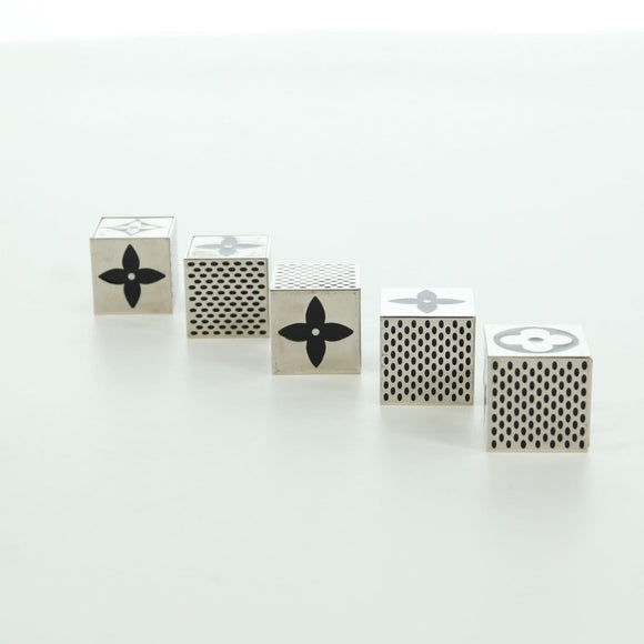 LOUIS VUITTON LV Cube Game metal Silver M99454 LV Auth 166248V