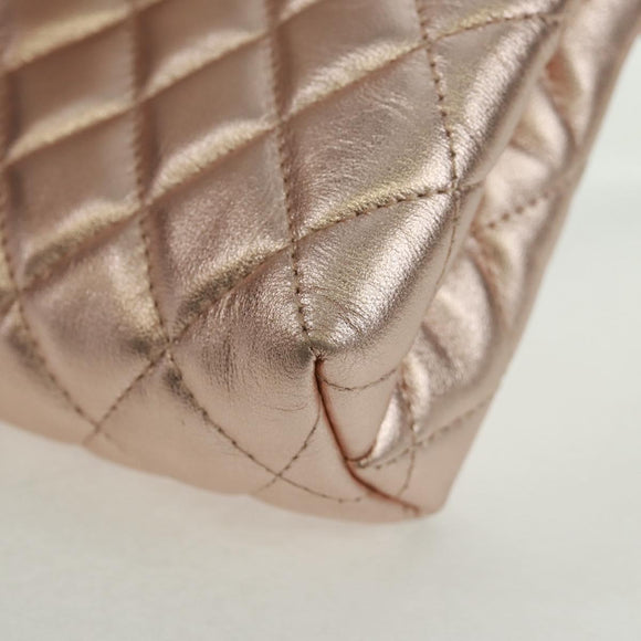 CHANEL Matelasse Pouch Lamb Skin Pink Silver CC Auth 166350SAM