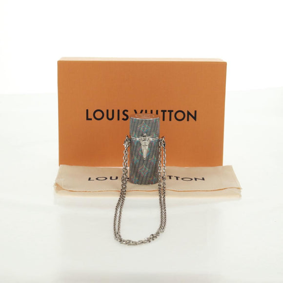 LOUIS VUITTON Monogram LV Pop Chain Lipsticketui Zilver MP2516 LV Auth 166393V