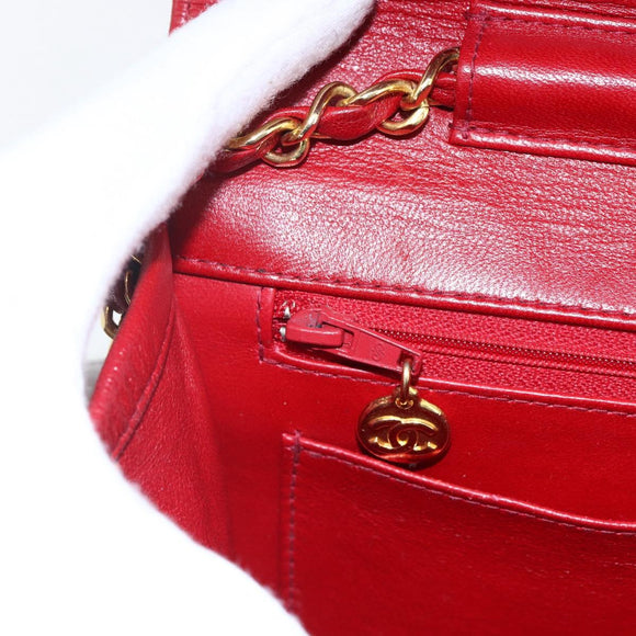 CHANEL Matelasse 23 Double Turn Lock Ketten-Tasche Lammleder Rot CC Auth 166468SAM