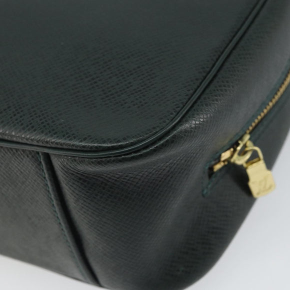 LOUIS VUITTON Taiga Trousse Toilette GM Clutch Bag Epicea M30214 LV Auth 166571