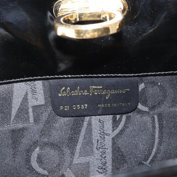 Salvatore Ferragamo Chain Gancini Shoulder Bag Patent Black Gold Auth 166656