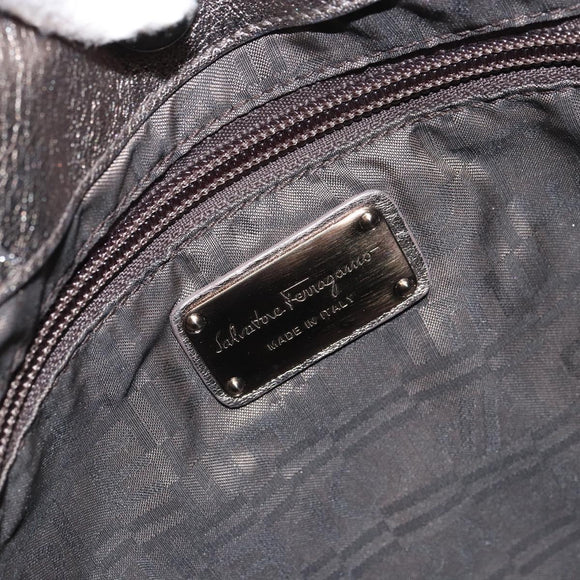 Salvatore Ferragamo Gancini Shoulder Bag Leather Gold Auth 166709