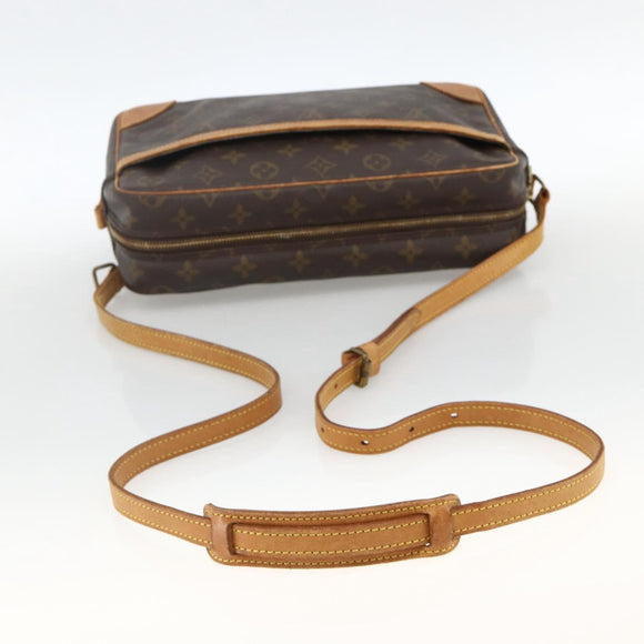 LOUIS VUITTON Monogram Trocadero 27 Shoulder Bag M51274 LV Auth 166803