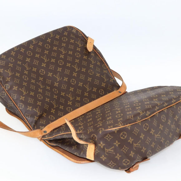 LOUIS VUITTON Monogram Saumur 43 Shoulder Bag M42252 LV Auth 166833A