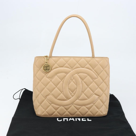 CHANEL Matelasse Reprint Tote Bag Caviar Skin Beige Gold CC Auth 166898SAV