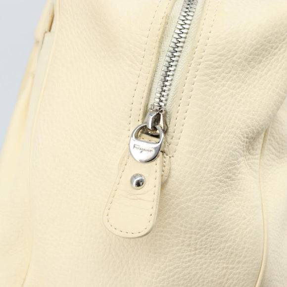 Salvatore Ferragamo Gancini Hand Bag Leather White Silver Auth 166988