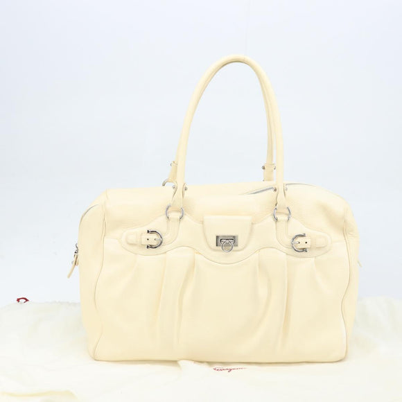 Salvatore Ferragamo Gancini Hand Bag Leather White Silver Auth 166988