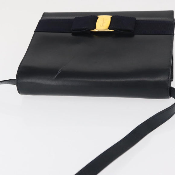 Salvatore Ferragamo Vala Shoulder Bag Leather Navy Gold Auth 167921