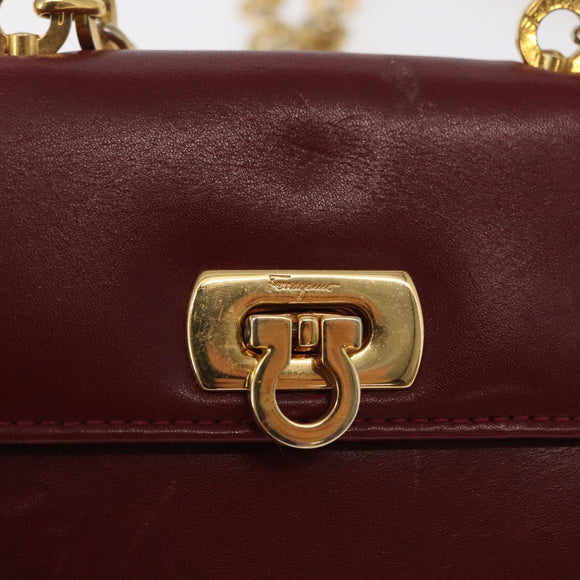 Salvatore Ferragamo Chain Shoulder Pouch Gancini Leather Red Gold Auth 167969