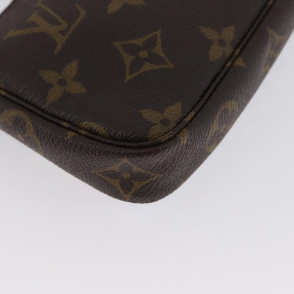 LOUIS VUITTON Monogram Ski Bear Mini Pochette Accessoires Pouch M67769 168066SAM