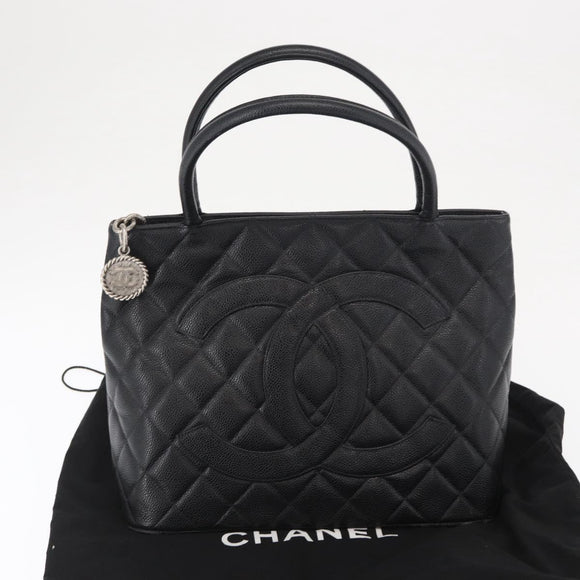 CHANEL Matelasse Reprint Tote Bag Caviar Skin Black CC Auth 168135